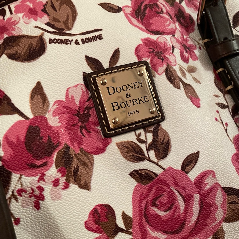 Dooney and Bourke rose bag